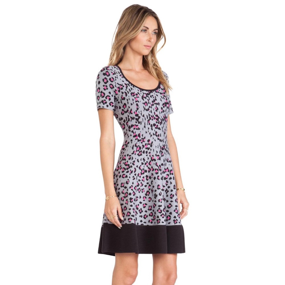 Kate Spade Dress. XS. NWOT. OVER 60% off!!!