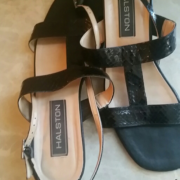 HALSTON shoes - Picture 4 of 4