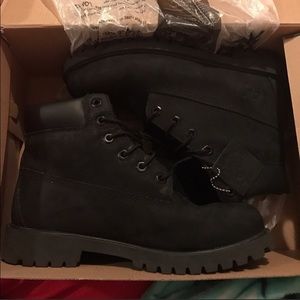 Black timbs