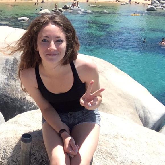 Meet your Posher, Megan - Picture 1 of 2