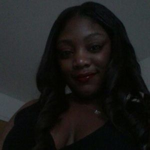 Meet your Posher, Shakira