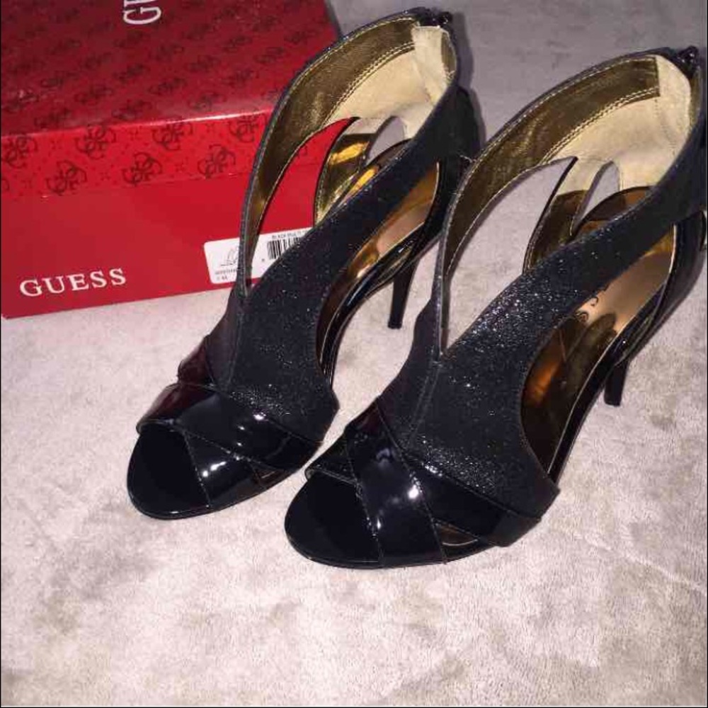 🆕Black Guess Heels 7 New