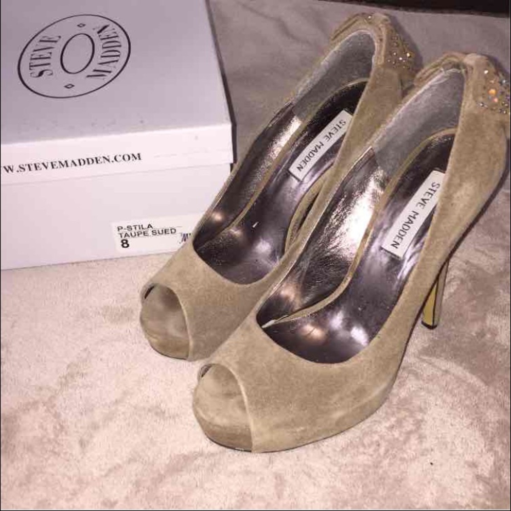 Steve Madden Taupe Suede Heels 8