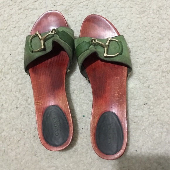 gucci wooden clogs