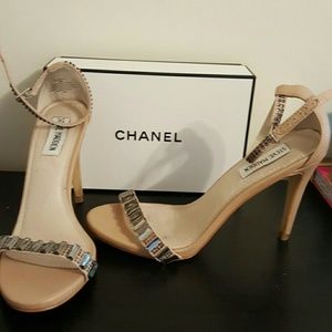1 hr sale Steve Madden heels
