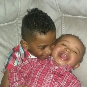 Meet your Posher, Eveline