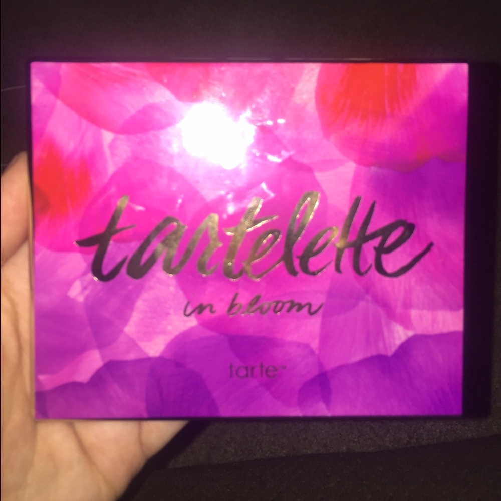 Tartelette In Bloom