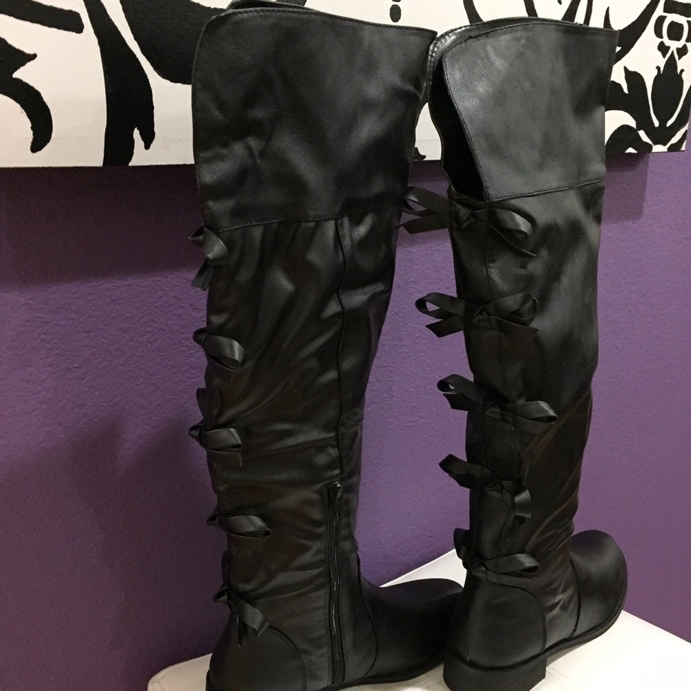 ❌SOLD❌ New Tall Black 🎀 Bow 🎀 Boots
