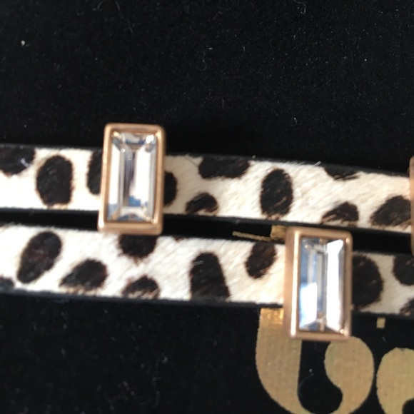 LOWEST! Animal Print Double Band Bracelet - Picture 8 of 8