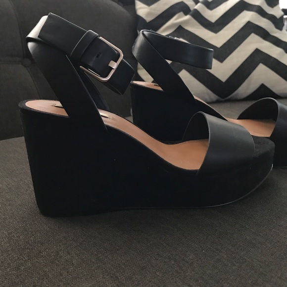 Zara TRF - Picture 4 of 4