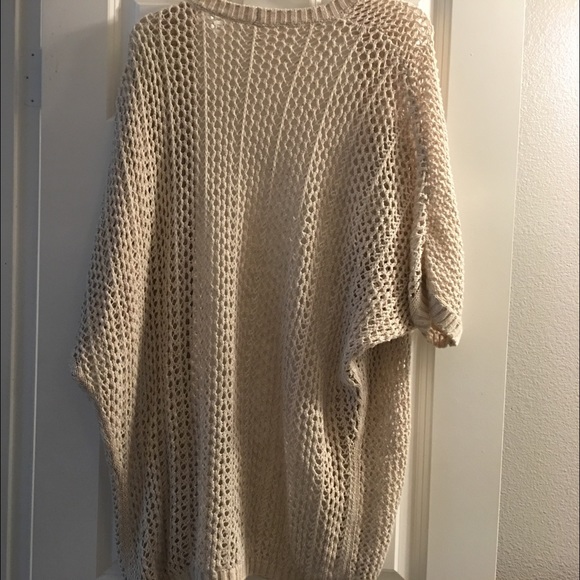 Brandy Melville Cardigan - Picture 3 of 3