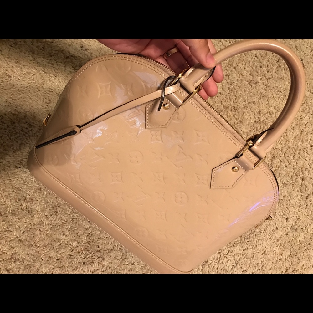 Louis Vuitton Alma PM