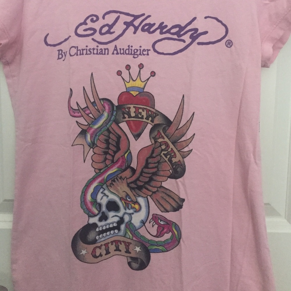 Ed hardy t-shirt!!