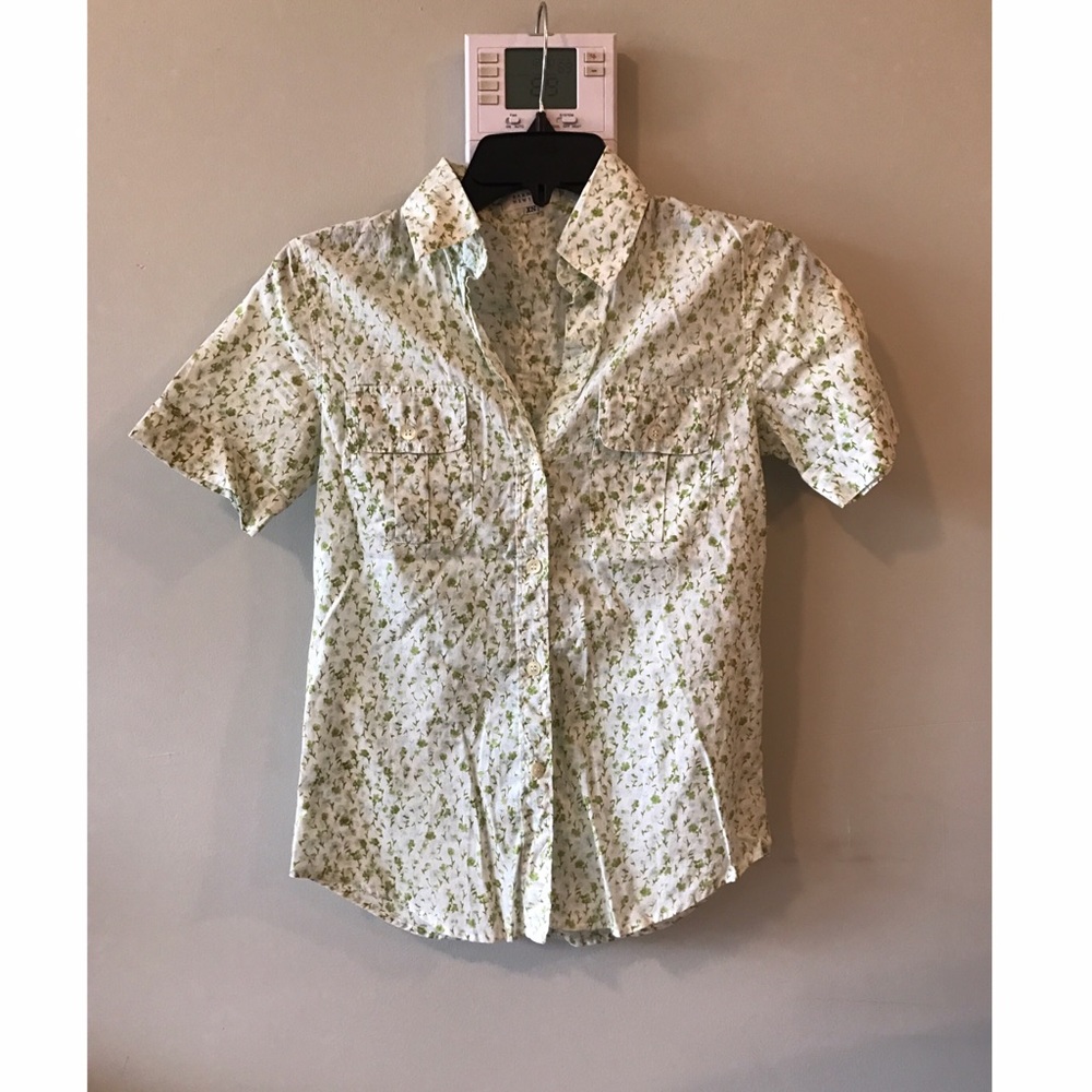 Floral Barneys Button Down -- Like New! Size xs