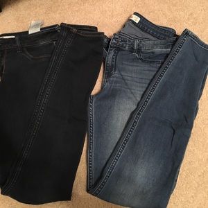 2 pair Hollister Jeggings
