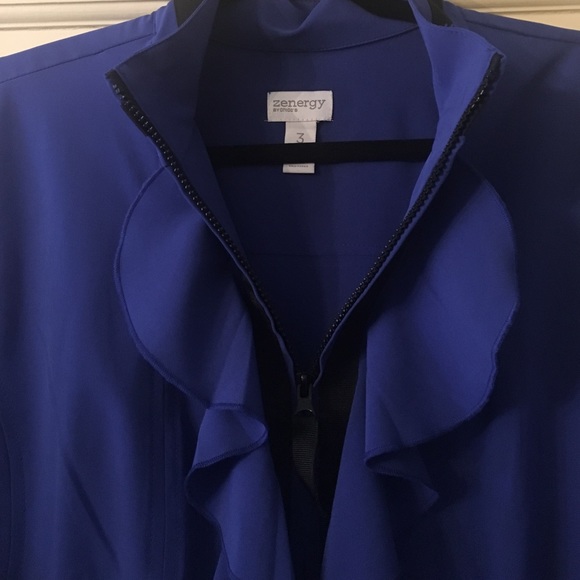 NWOT 🔹 Chico's Sz 3 Blue Zip-Up w/ Ruffle - Picture 2 of 4
