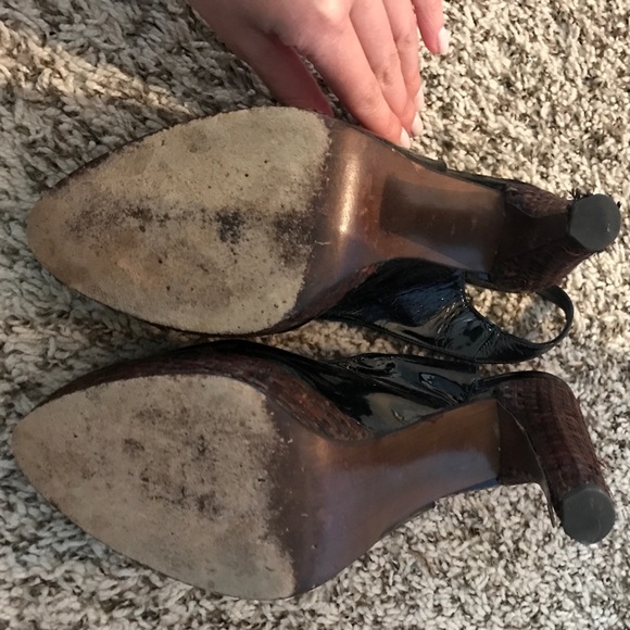 Stuart Weitzman Black Patent peep toe Sandal - Picture 3 of 4