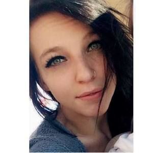 Meet your Posher, Lennessa