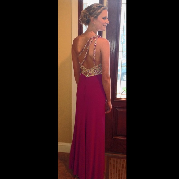 LONG GOWN - Picture 3 of 4