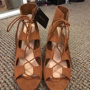 NWT Forever 21 Lace-up Heels