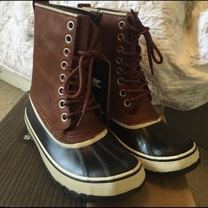 Sorel waterproof LTR Boot
