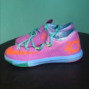 Youth Nike Kevin Durant (KD) size 1.5Y