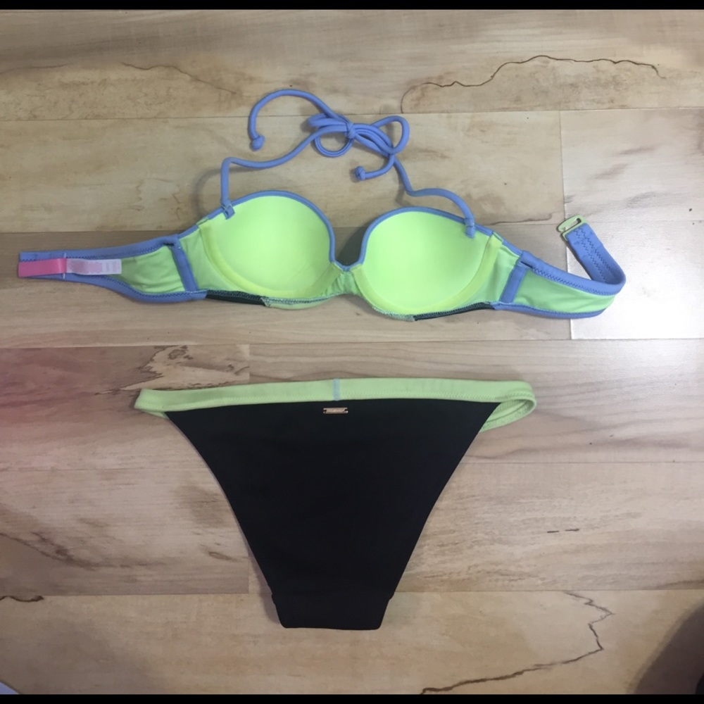Victoria secret bathing suit XS - Picture 4 of 4