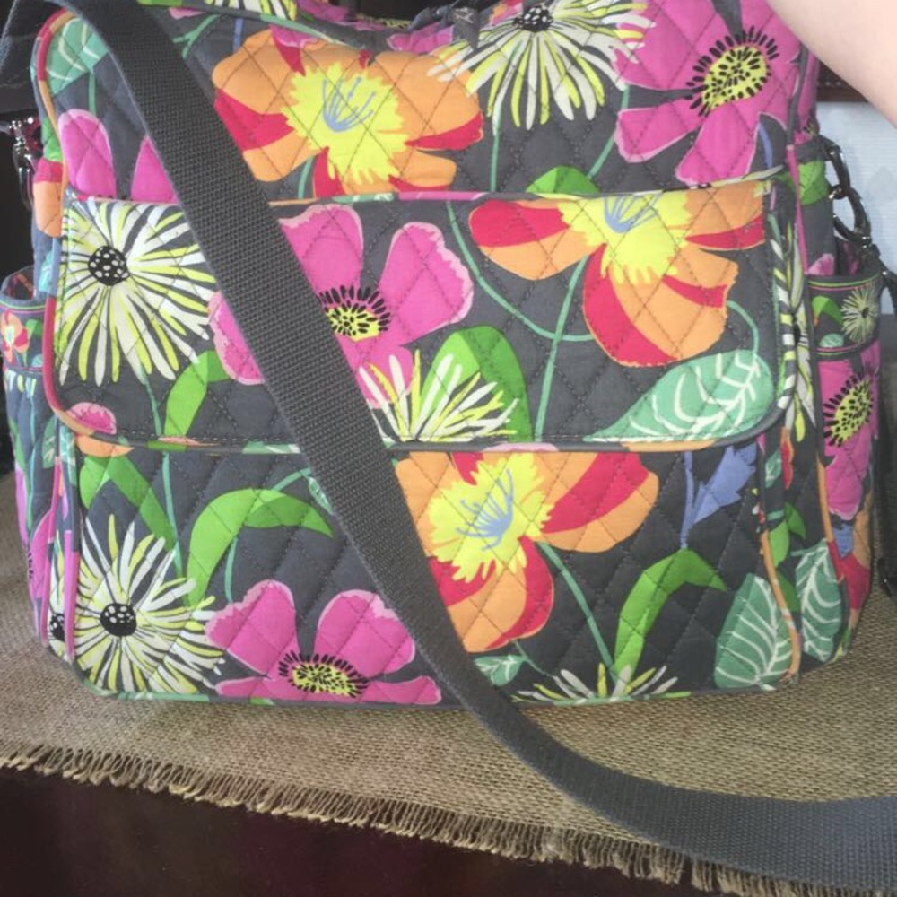 Vera Bradley jazzy blooms babybag/backpack 🌺🌴