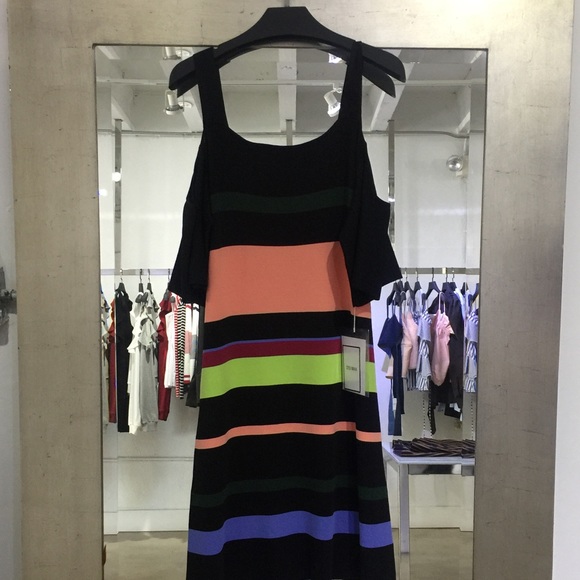 Ruby Dress - Picture 2 of 3