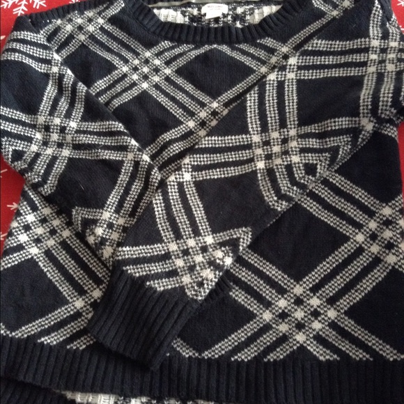 Sweater - Picture 1 of 1