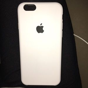 Apple White iPhone 6 case