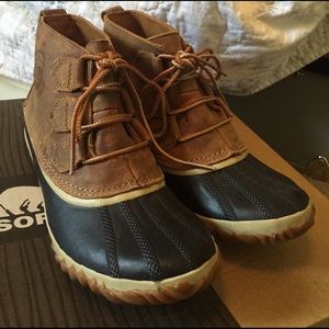 Sorel Out & About Leather Duck Boots