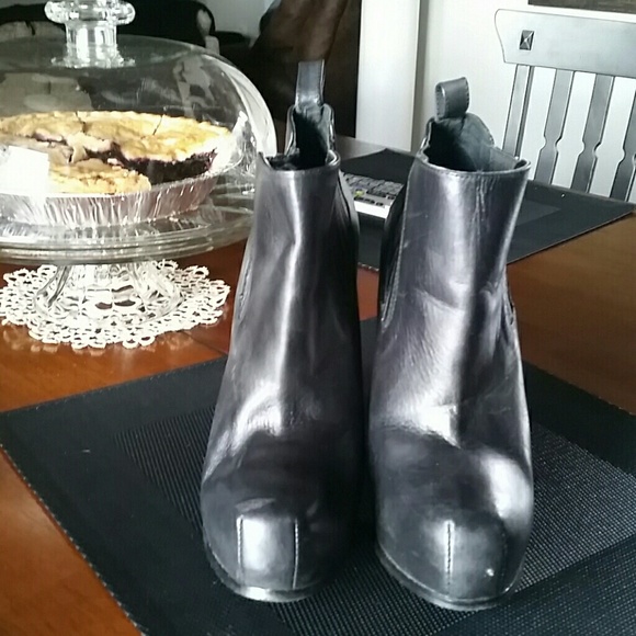 💯% leather booties - Picture 3 of 4