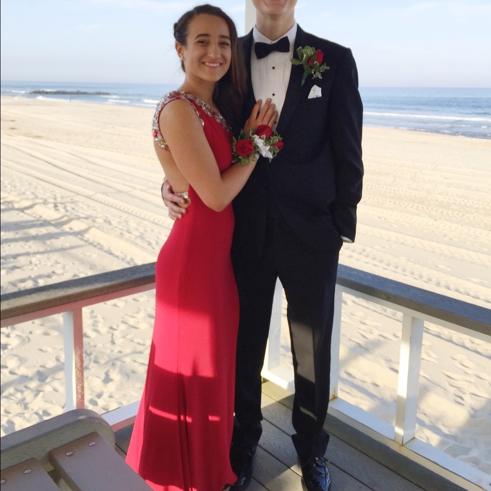 Red prom dress