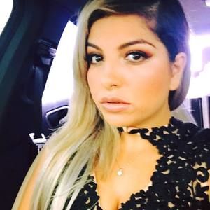 Meet your Posher, Hilda