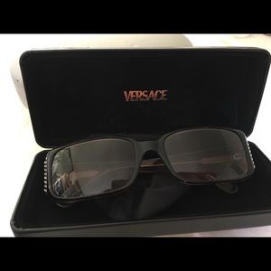 Versace sunglasses # 4041-B