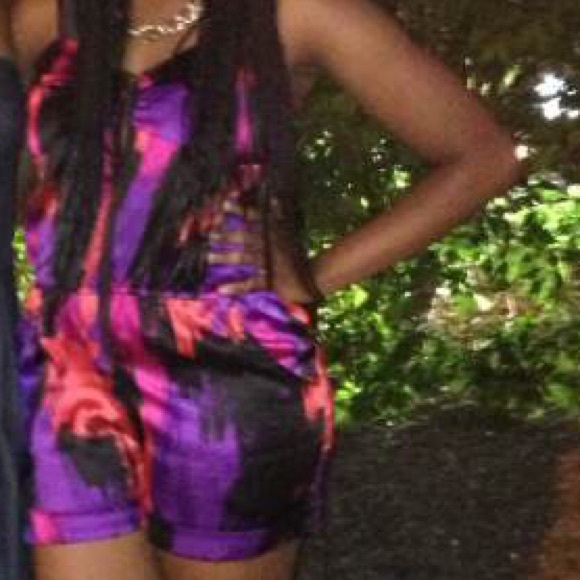 ROMPER - Picture 2 of 2