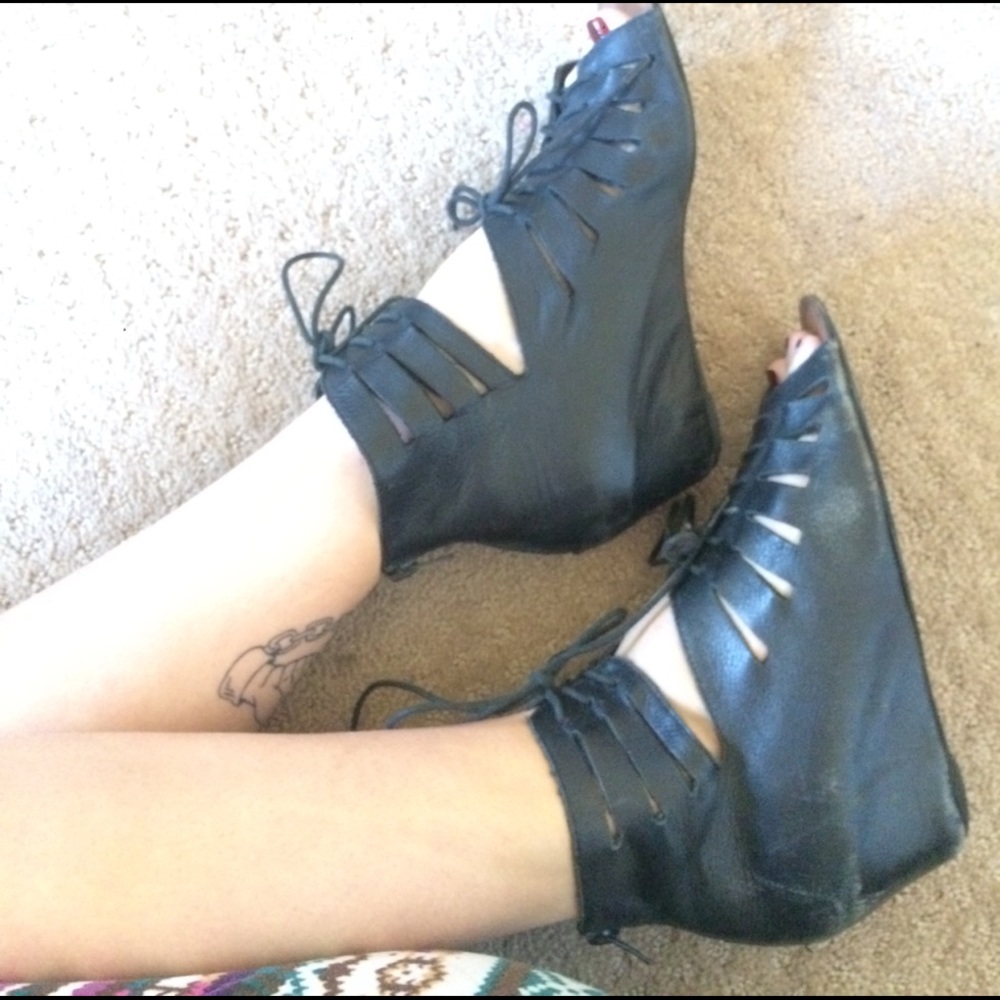 Dolce Vita wedge lace up sandal