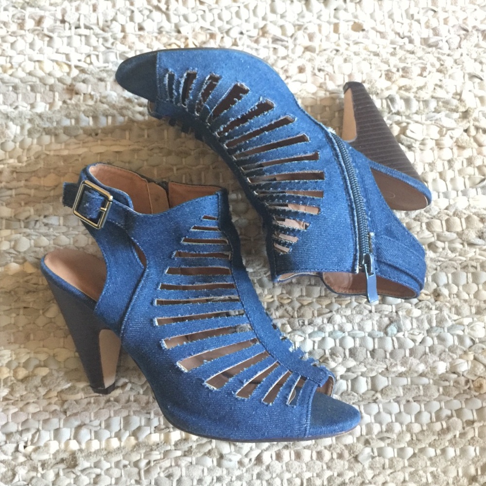 Comfortable Denim Caged Heels! 💙