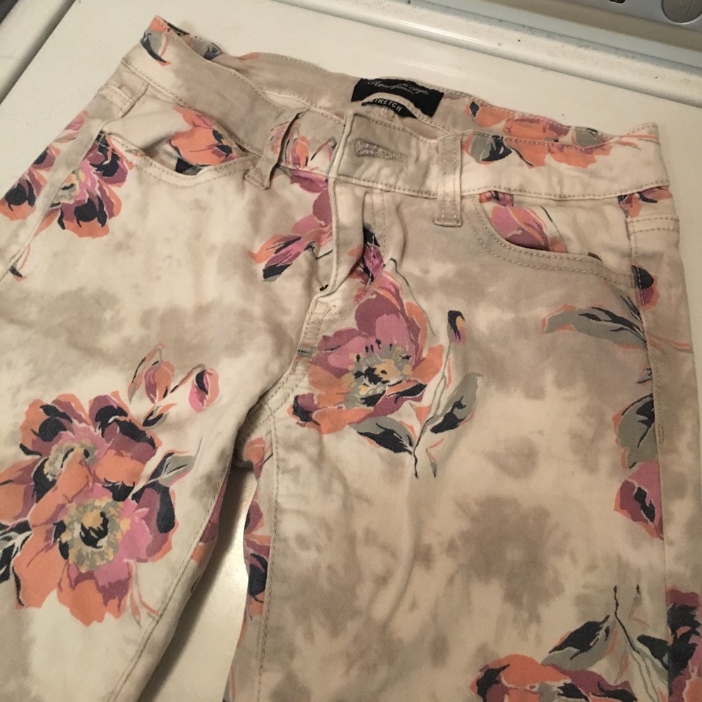 Skinny stretch America Eagle jeans.