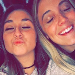 Meet your Posher, Tori