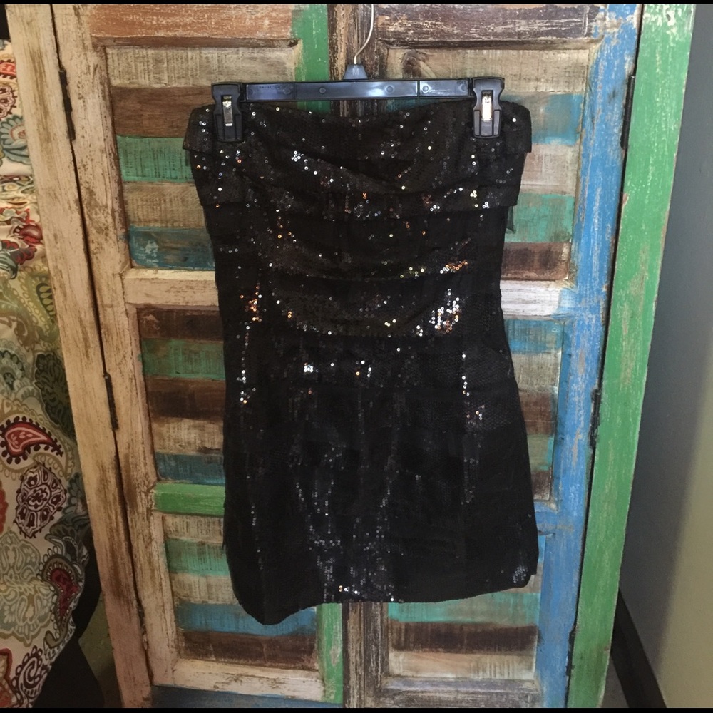 Sequins Black Semi Dress