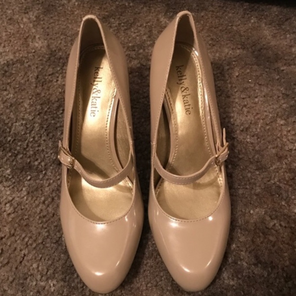Nude heels