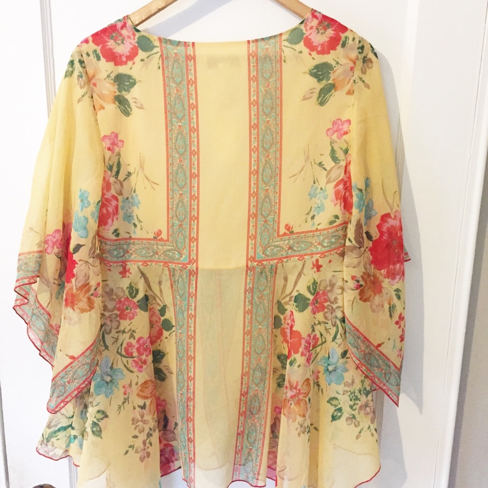 🎉HP2/7/17 NWT Yellow Coldwater Creek Sheer Kimono - Picture 2 of 5