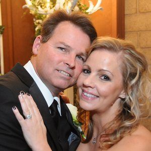 Meet your Posher, Taunia kevin