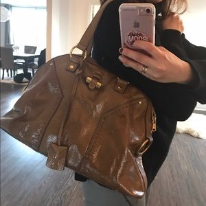 Yves saint laurent muse bag