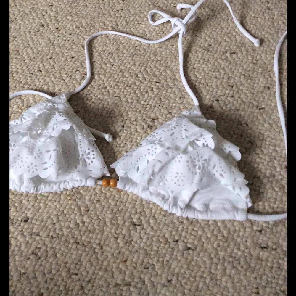 Vs bikini top cutout
