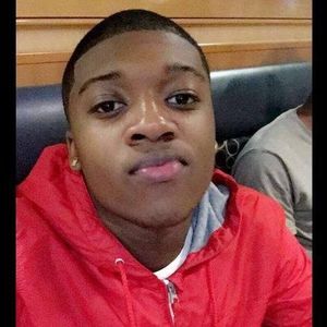 Meet your Posher, Miles