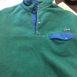 VINTAGE Patagonia Fleece!
