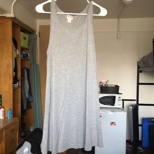 grey tshirt dress
